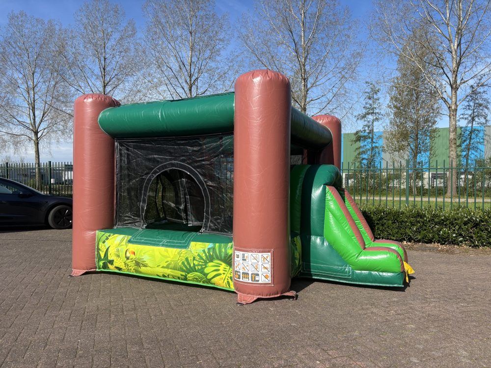 Ballenbad met glijbaan jungle