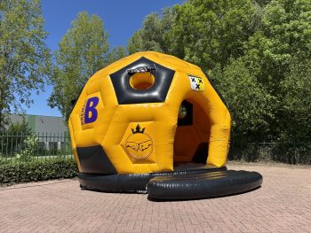 VV Strijen Springkussen voetbal