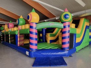 Inflatable Park Rappelkiste Wust V